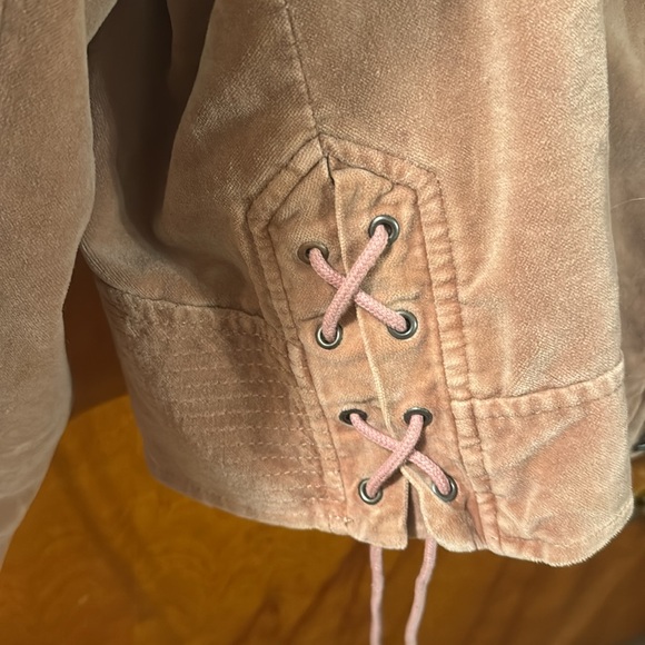 Velvet Jacket ❤️ - Picture 2 of 4